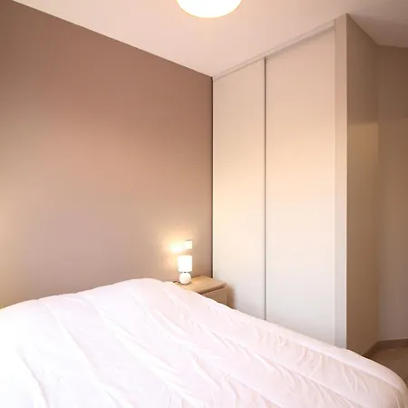 F2 Confortable Avec Wifi Et Parking Prive, Proche Thermes - Fr-1-415-161 *